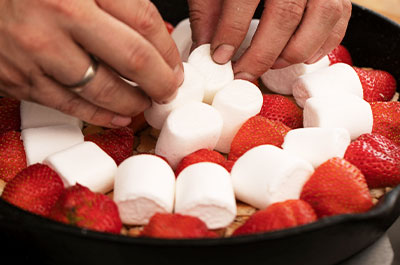 Erdbeer-Marshmallow Kuchen
